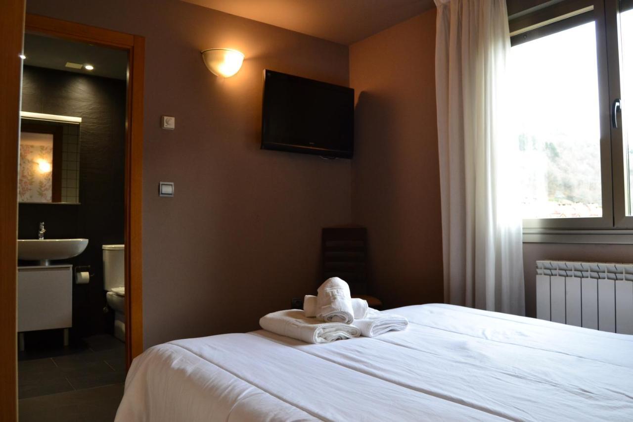 Apartamentos Spa Cueto Onís Exteriör bild