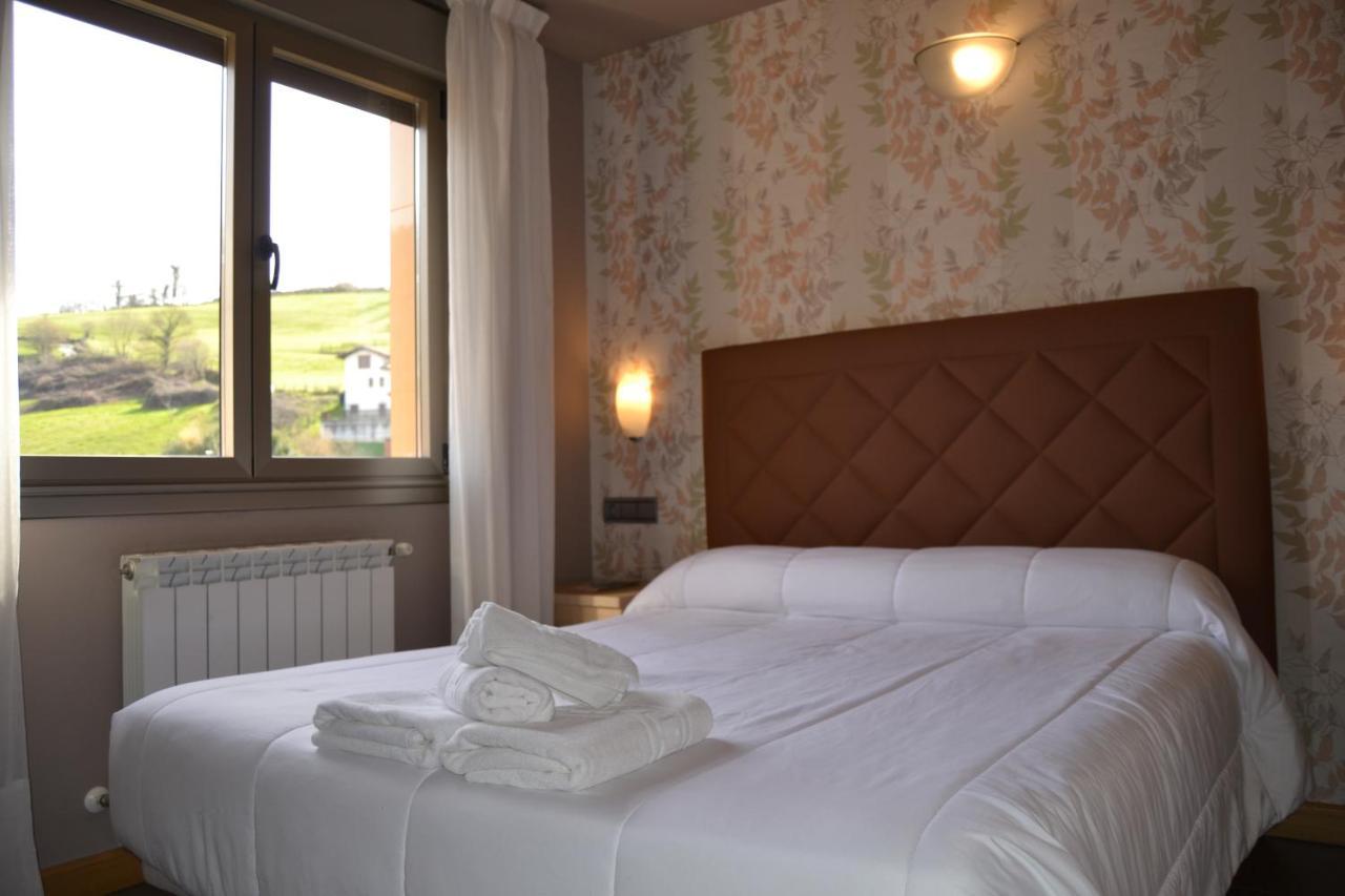 Apartamentos Spa Cueto Onís Exteriör bild