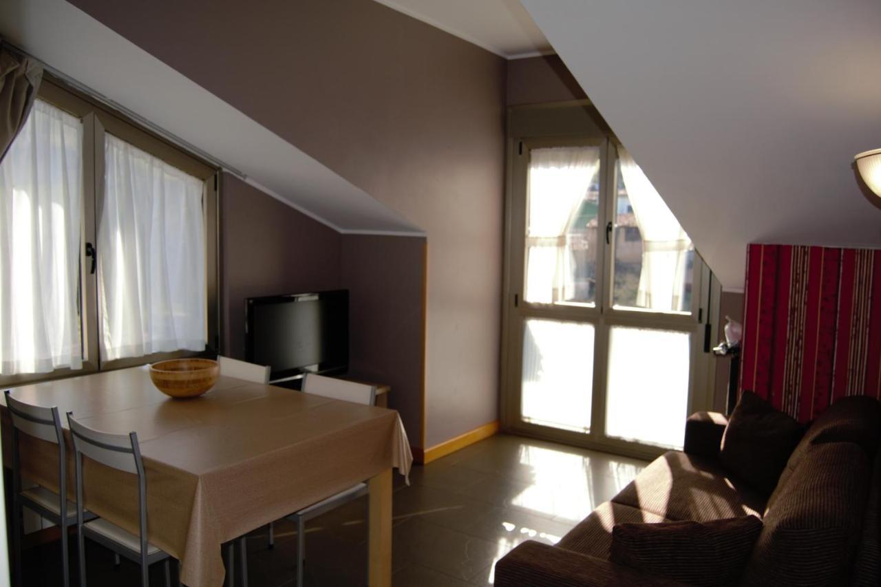 Apartamentos Spa Cueto Onís Exteriör bild