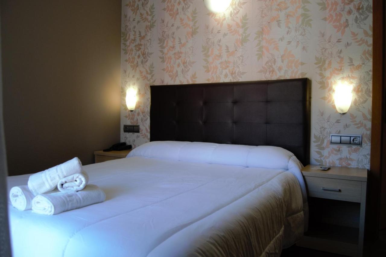Apartamentos Spa Cueto Onís Exteriör bild