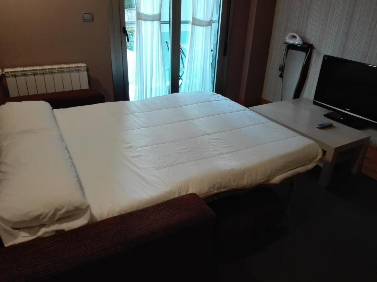 Apartamentos Spa Cueto Onís Exteriör bild